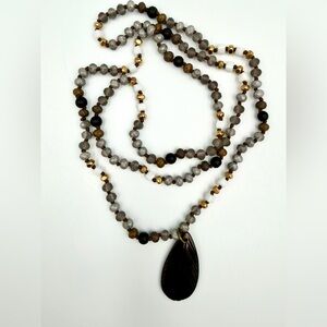 Nordstrom Brown and Gold Beaded Pendant Necklace